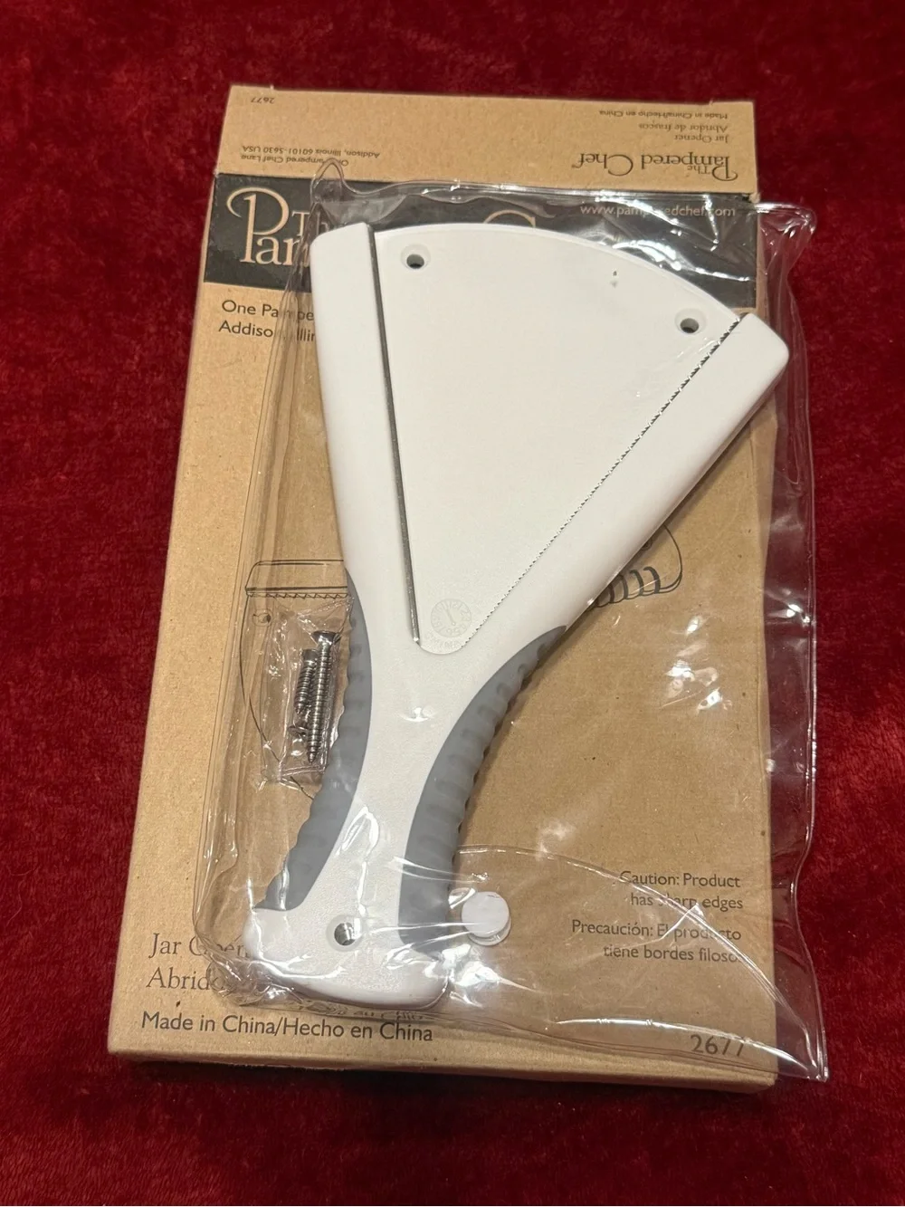 The Pampered Chef Tan Jar Opener Boxed Kitchen Tool